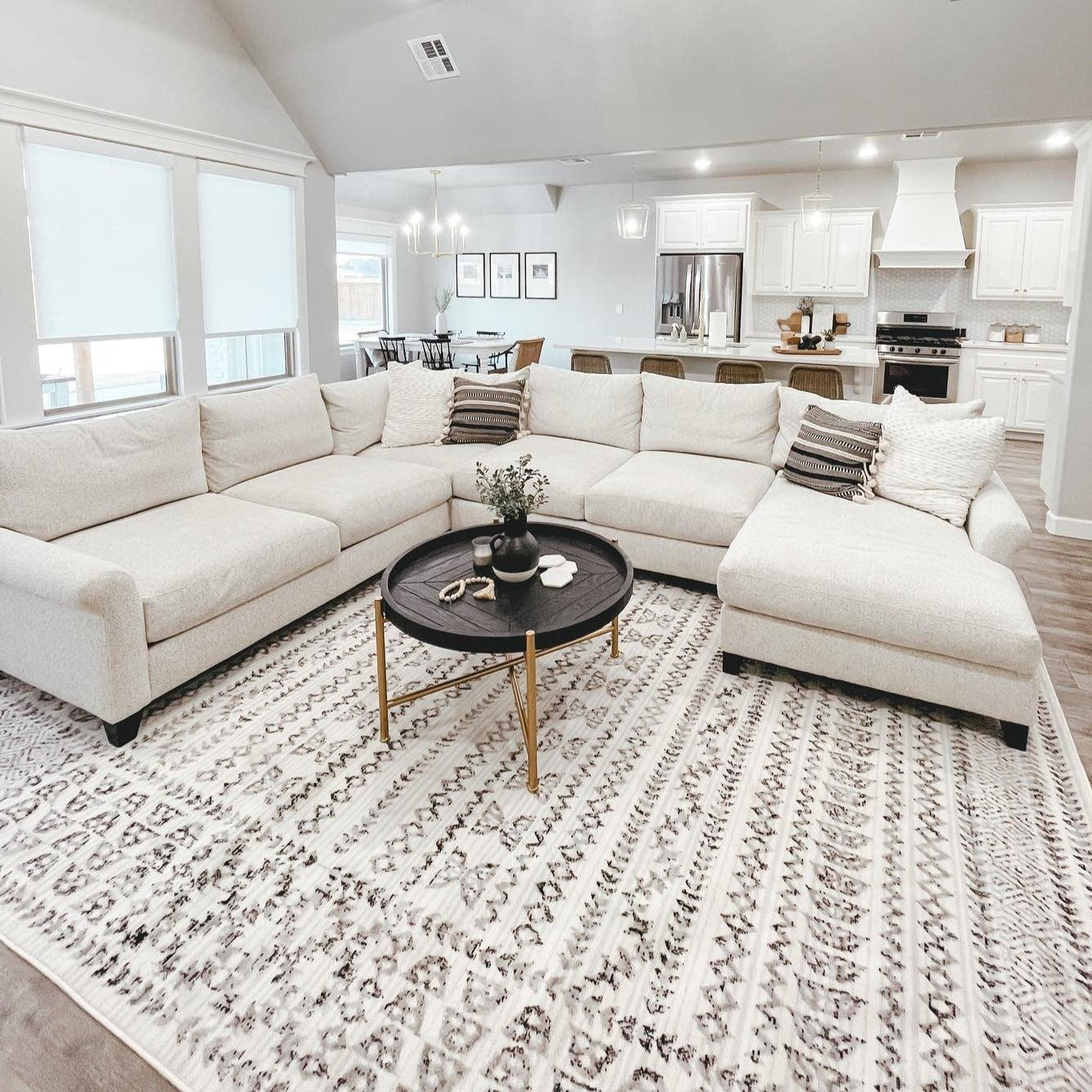 Cozy Modern Greig Area Rug - Living Room Bedroom Décor