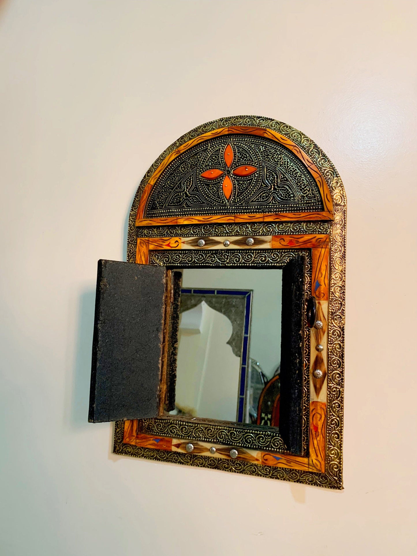 Vintage Moroccan Mirror with Door, Handmade Mirror, Wall Mirrors, Wall Decorative Mirror, Bone Brass Mirror, Hall Mirror, Home Decor, Gift for her , xmas gift , Christmas gift , mom gift