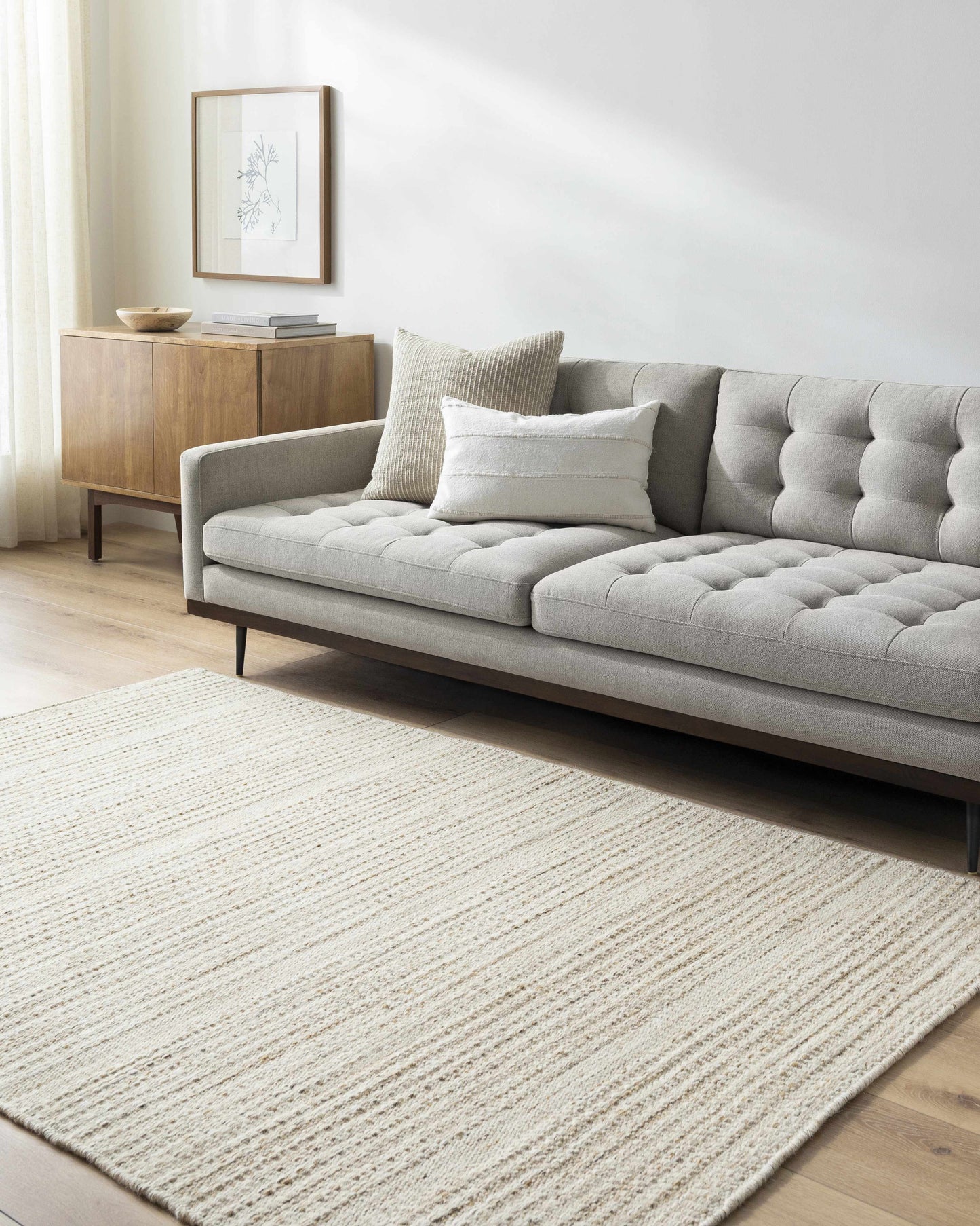 Moshe Area Rug - Elegant Geometric Design for Modern Spaces