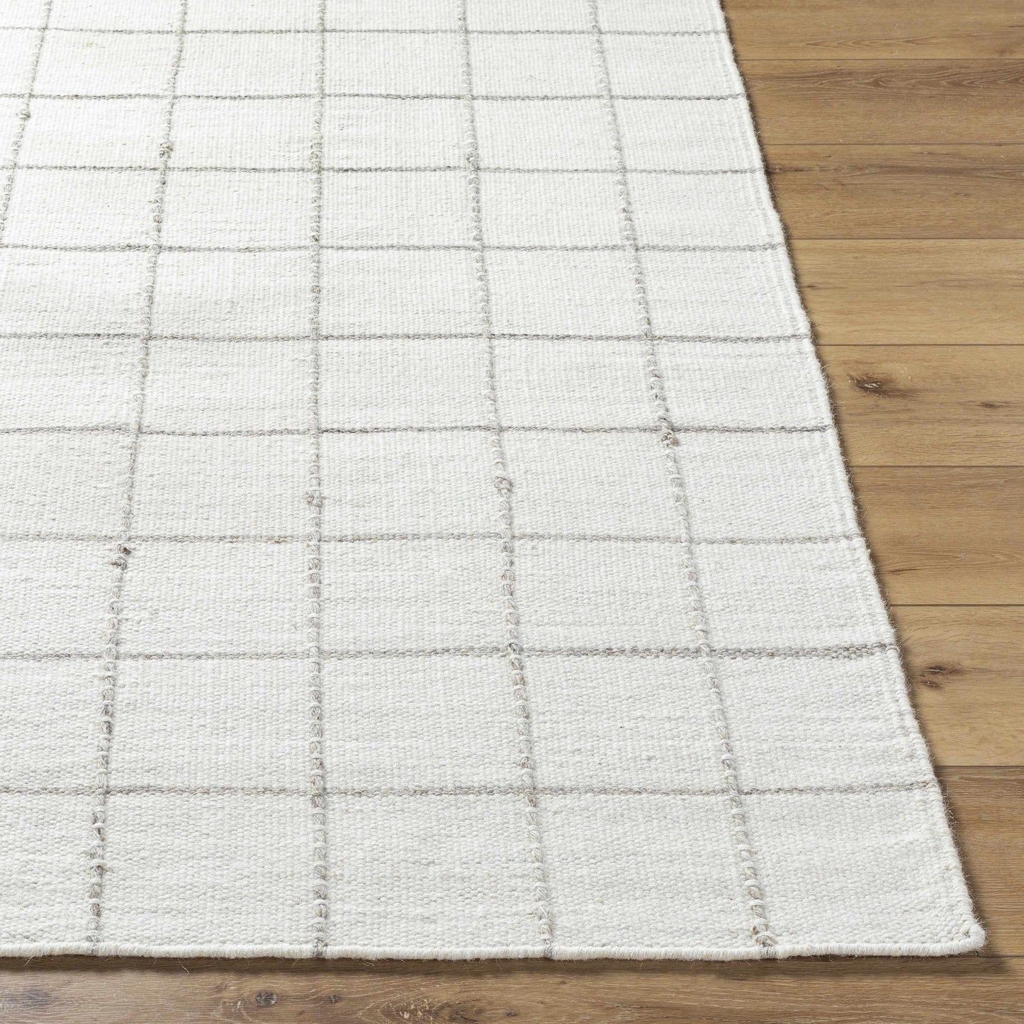 Checkered Wool Rug - White and Gray Nissa Collection