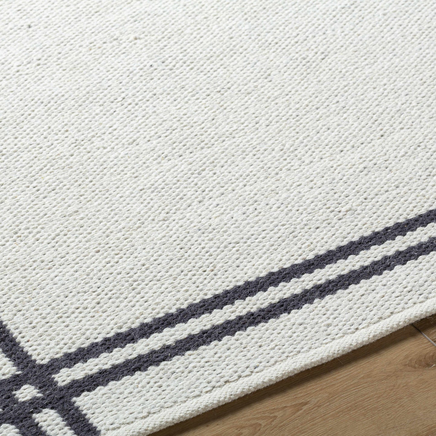 Nimue Wool Area Rug - Elegant Border Design for Cozy Interiors