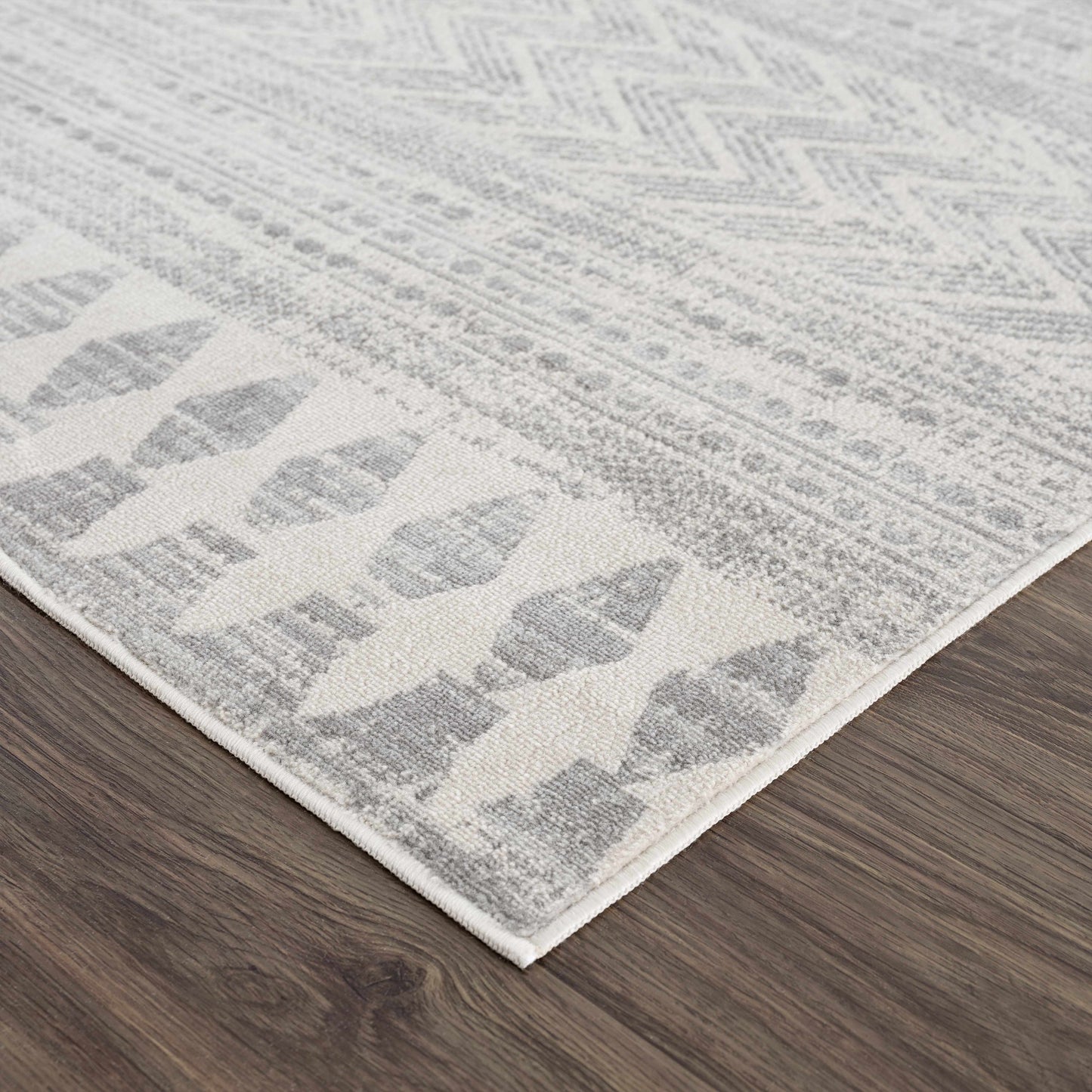 Bohemian Area Rug - Chinnor Tribal Style Home Decor