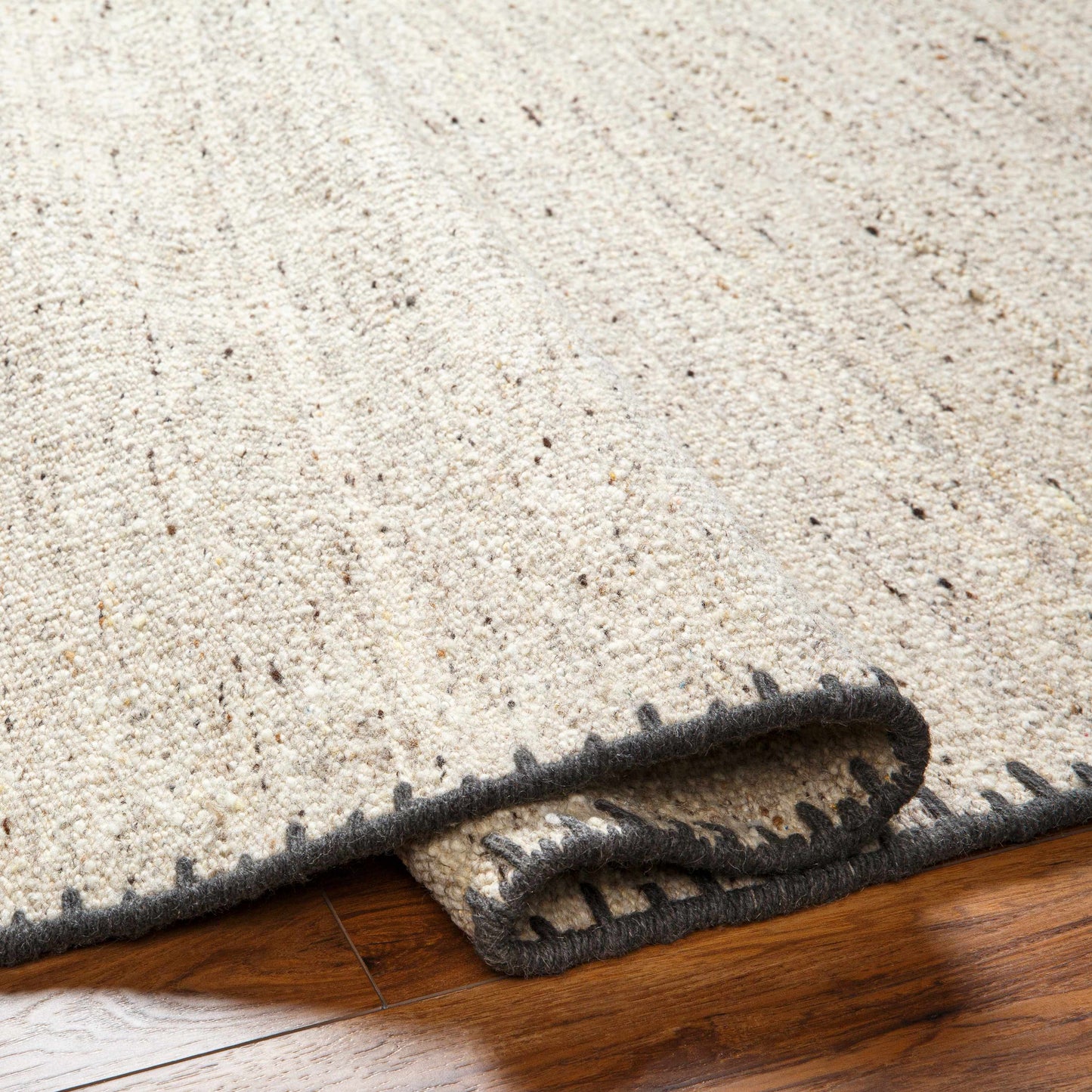 Beige Hand Woven Wool Area Rug - Elegant Cozy Floor Accent