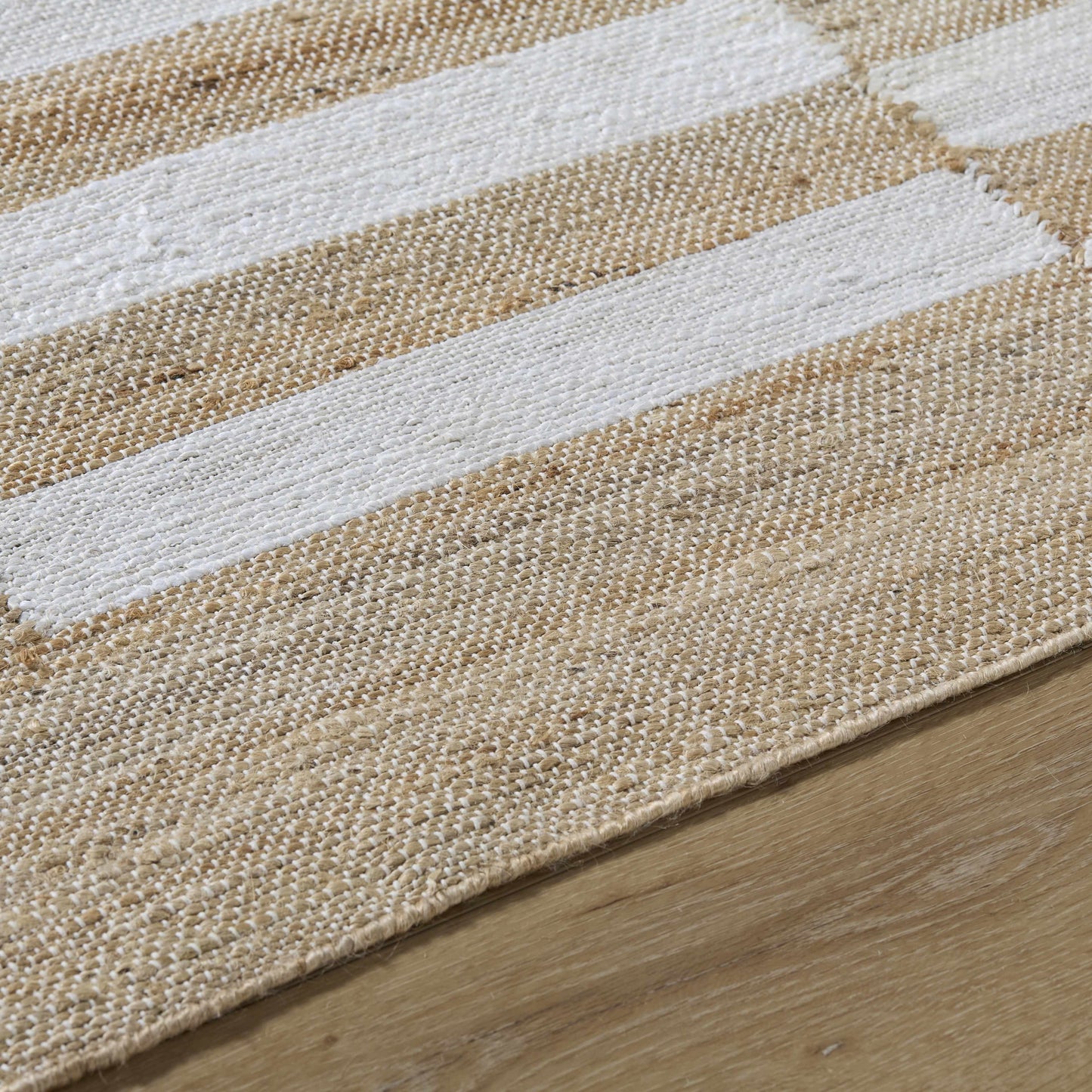 Soren Area Rug - Modern Geometric Design for Living Room Bedroom