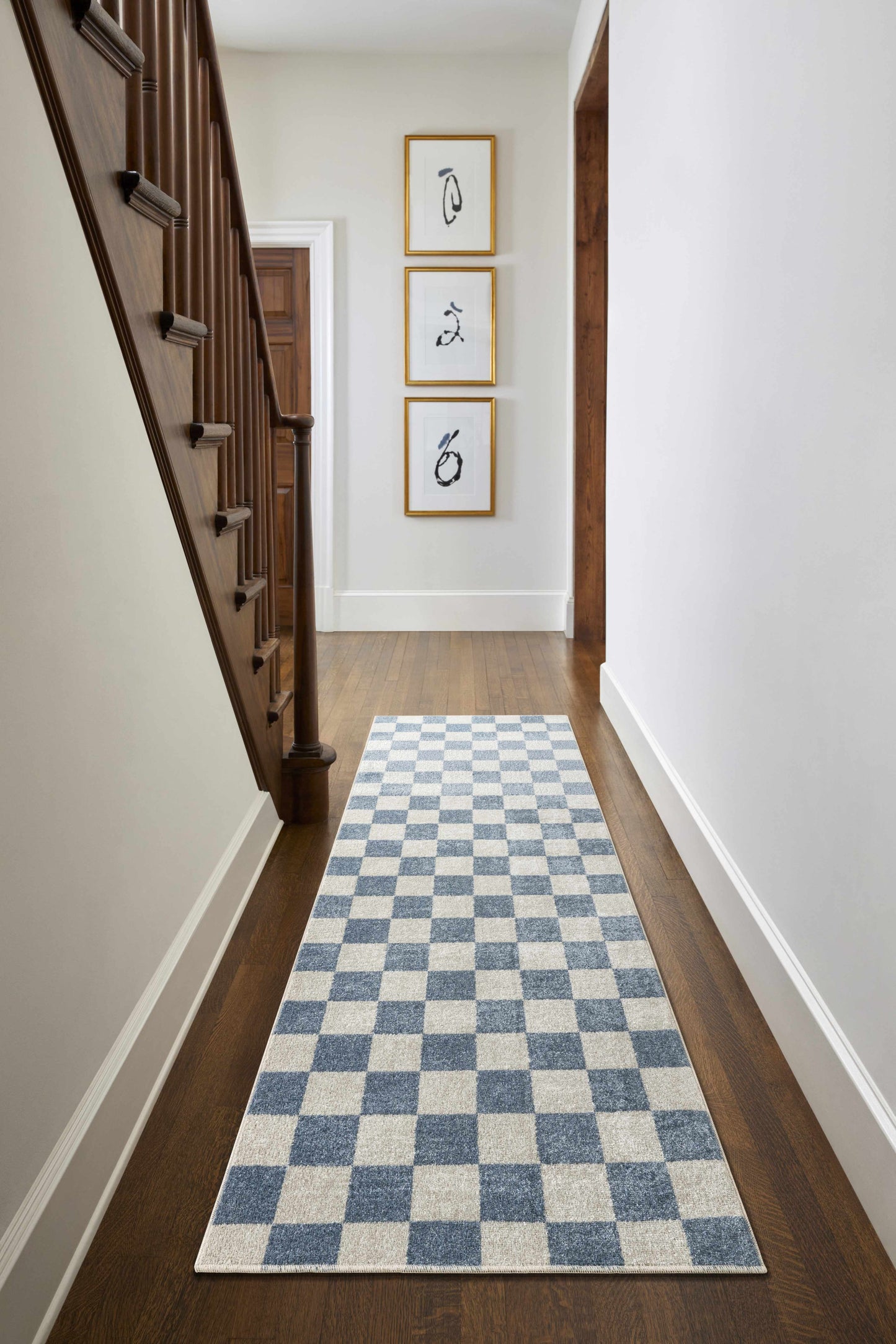 Checkered Washable Area Rug - Stylish Durable Floor Covering