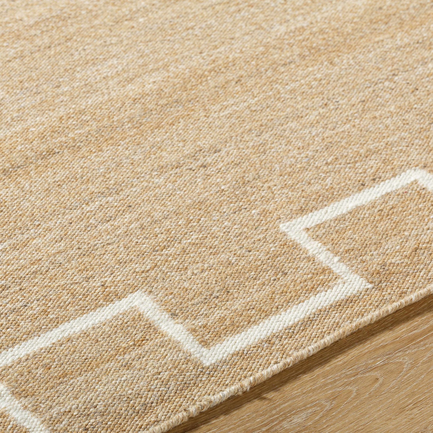 Aileen Area Rug - Soft Durable Modern Design for Any Room