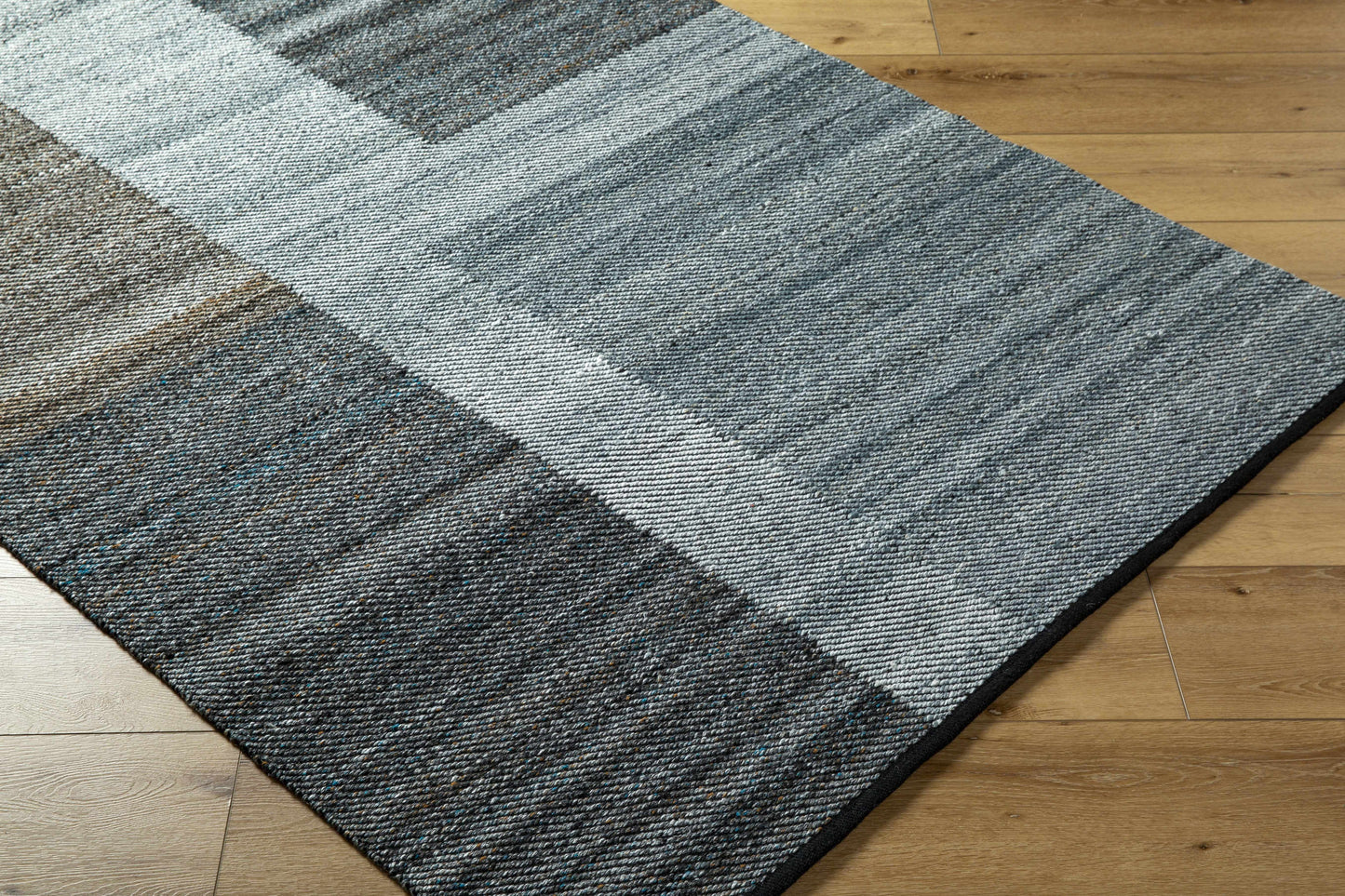 Modern Area Rug - Soft Durable Design for Living Room Bedroom