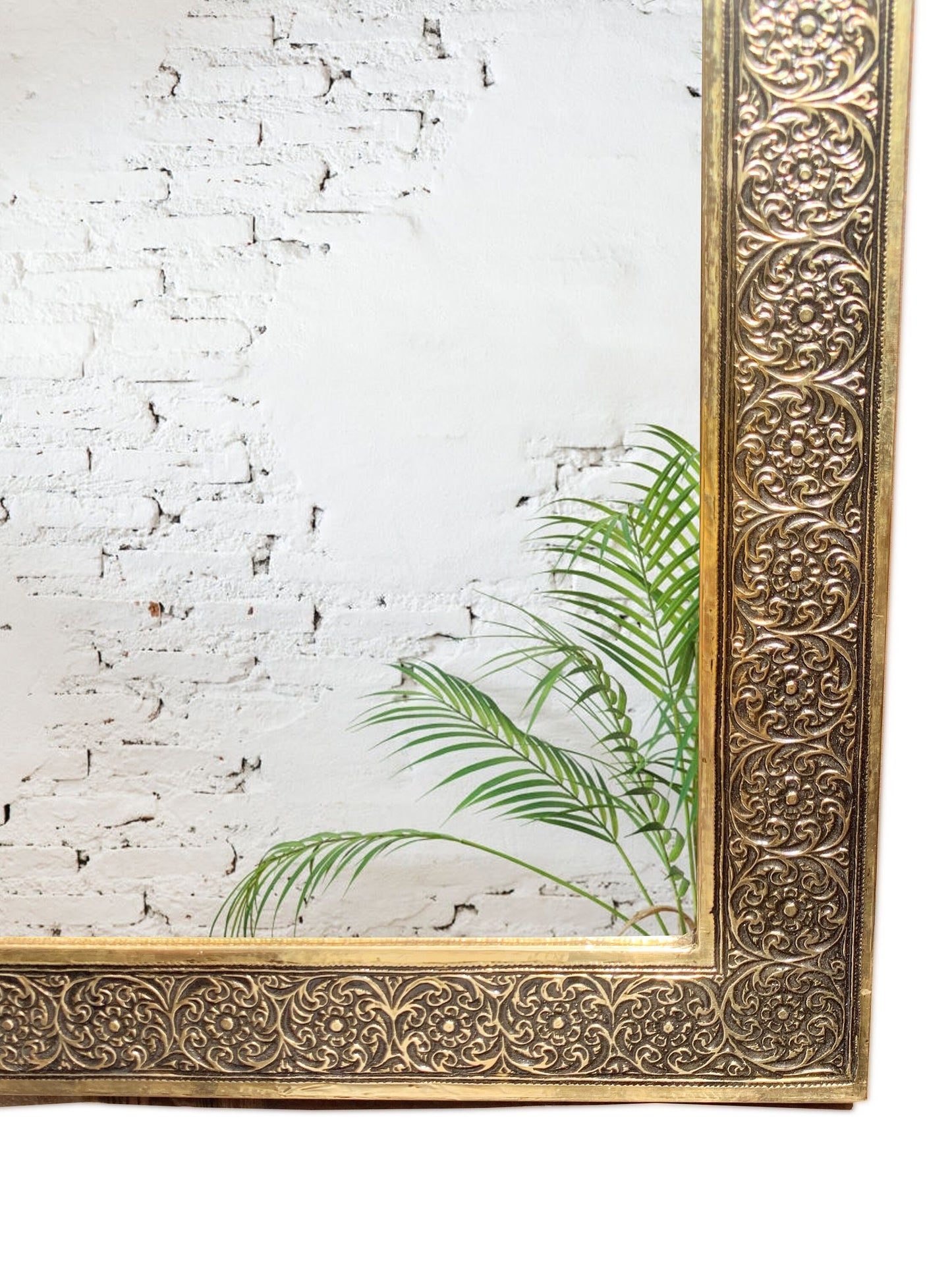 Espejo marroquí artesanal: espejo de pared de latón antiguo y dorado