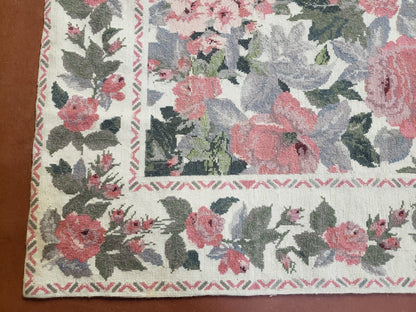 Needlepoint Rug 5 Foot 4 Inch By 8 Foot 3 Inch Wool Flat Weave Floral Ivory Pink Flowers Green Leaves