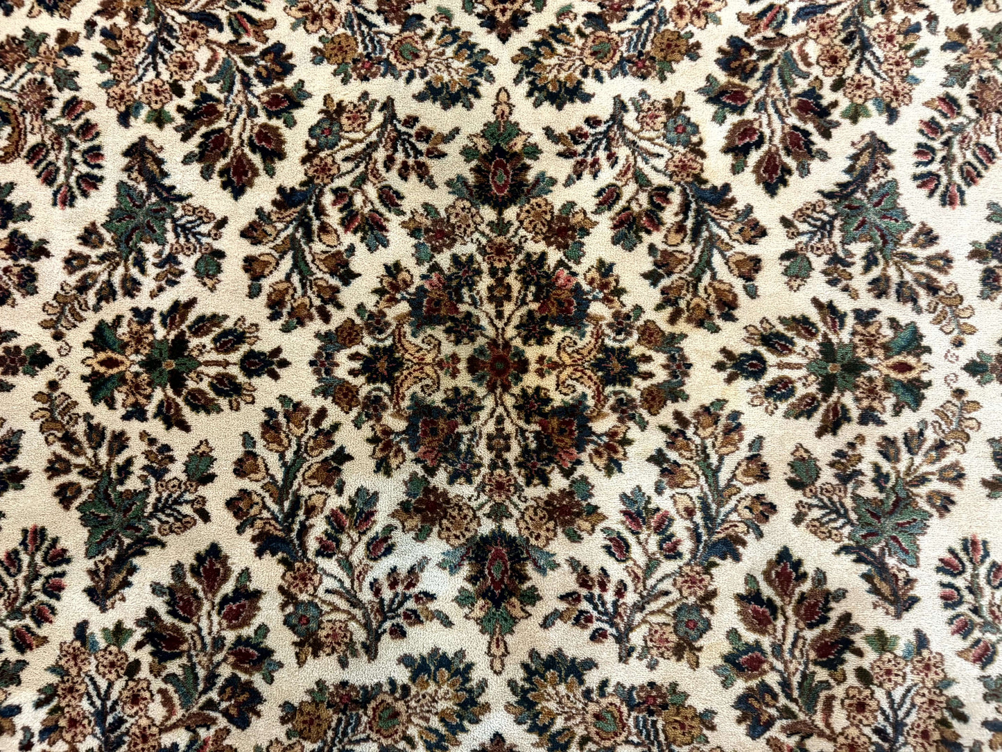 Karastan Ivory Sarouk Rug 8.8 x 12 Wool Pile Vintage 700 Series