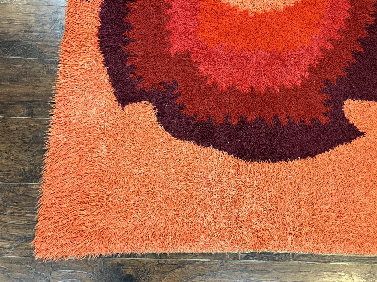 Danish Rya Shag Rug 4x6, Mid Century 1960s Retro Vintage Wool Rug, Shades of Red