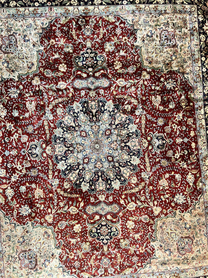 Persian Rug 8x10 Hand Knotted Wool Vintage Carpet Dome Medallion Floral Design