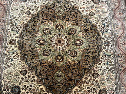 Turkish Sivas Rug 6x9 Floral Medallion Vintage Handmade Wool Carpet