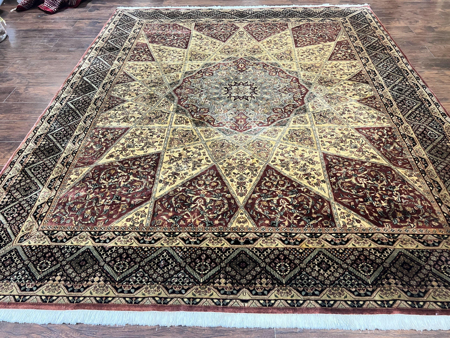 Indo Persian Rug 8x10, Dome Design, 210 KPSI, Handmade Vintage Wool Rug