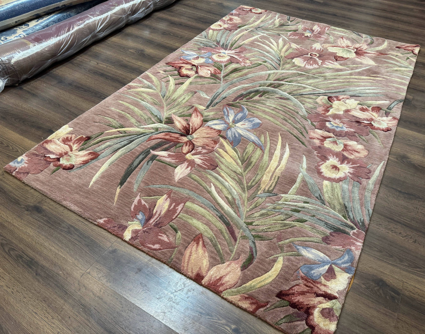 Hand Tufted Floral Rug 5x8, Light Rose Wool Carpet