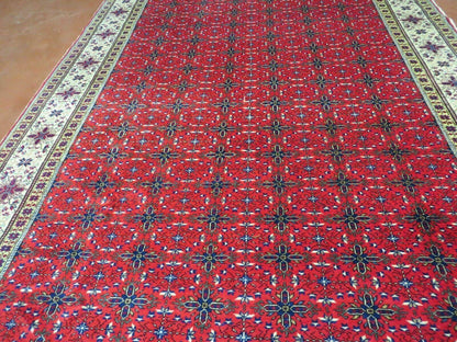 Vintage Handmade Turkish Kayseri Wool Rug 6 By 10 Floral Allover Design