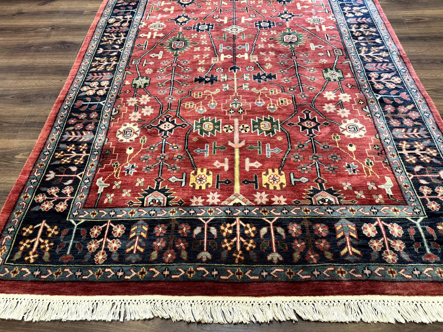 Indo Persian Heriz Serapi Rug 6x8 Handmade Wool Allover Pattern In Rust Red And Navy Blue