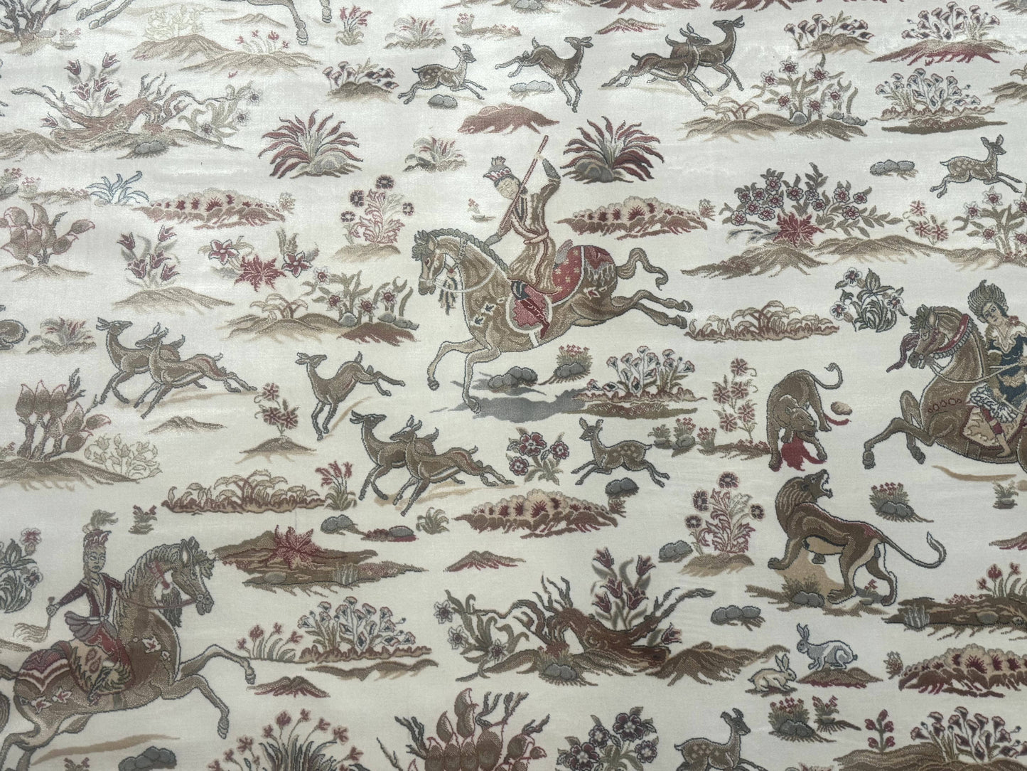 Turkish Silk Rug 8x10 Ivory Hunting Scene Bamboo Silk Contemporary