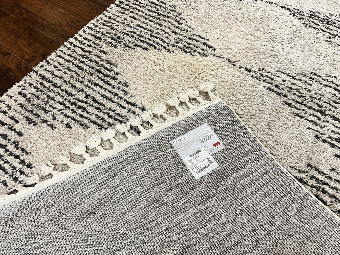 Shag Rug 5x8 Modern Moroccan Style Area Rug Off White And Black