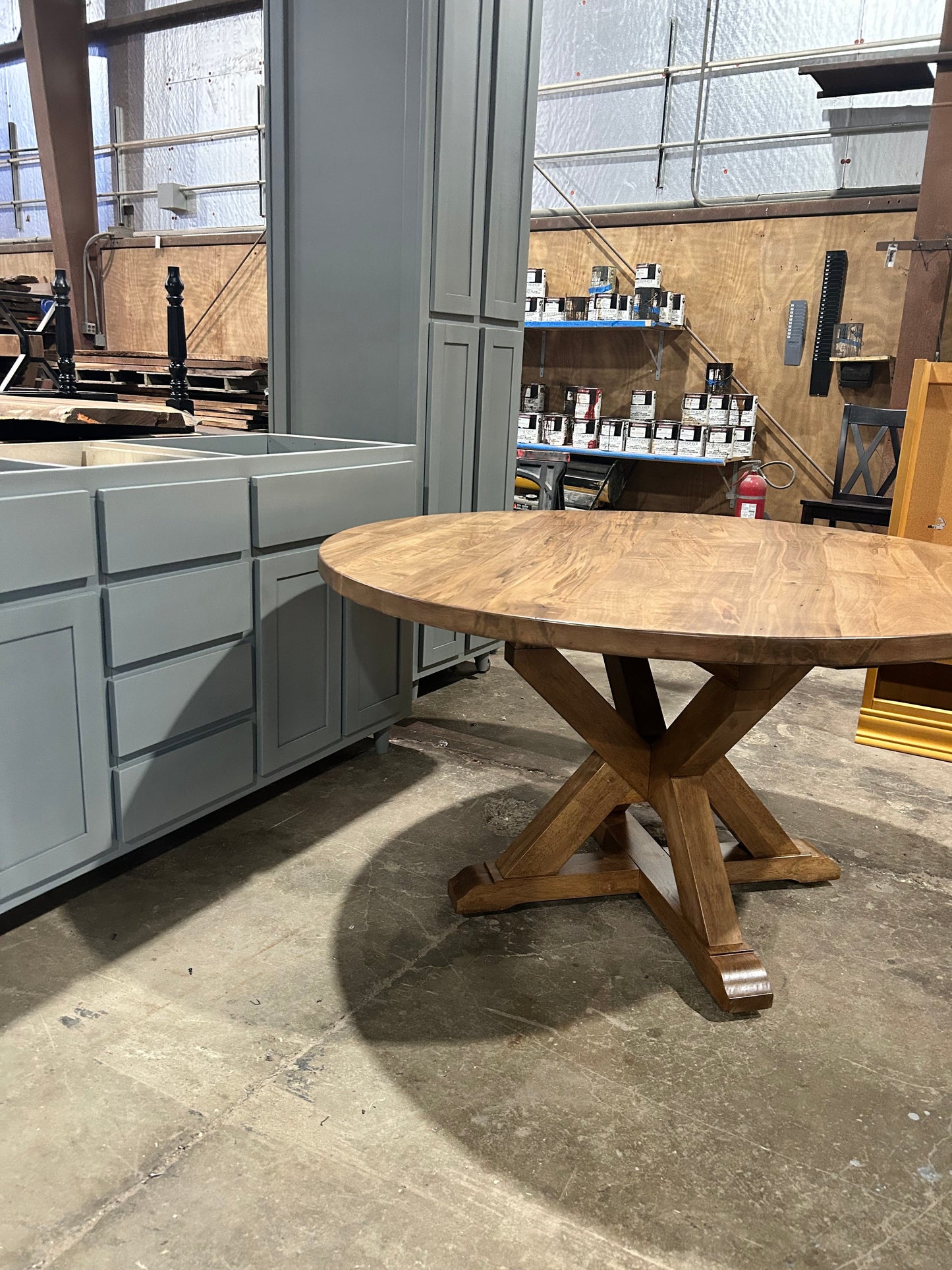 Canyon Style Round Table With Kiln Dried Maple Top And Oak Accents Custom Built Finish Options