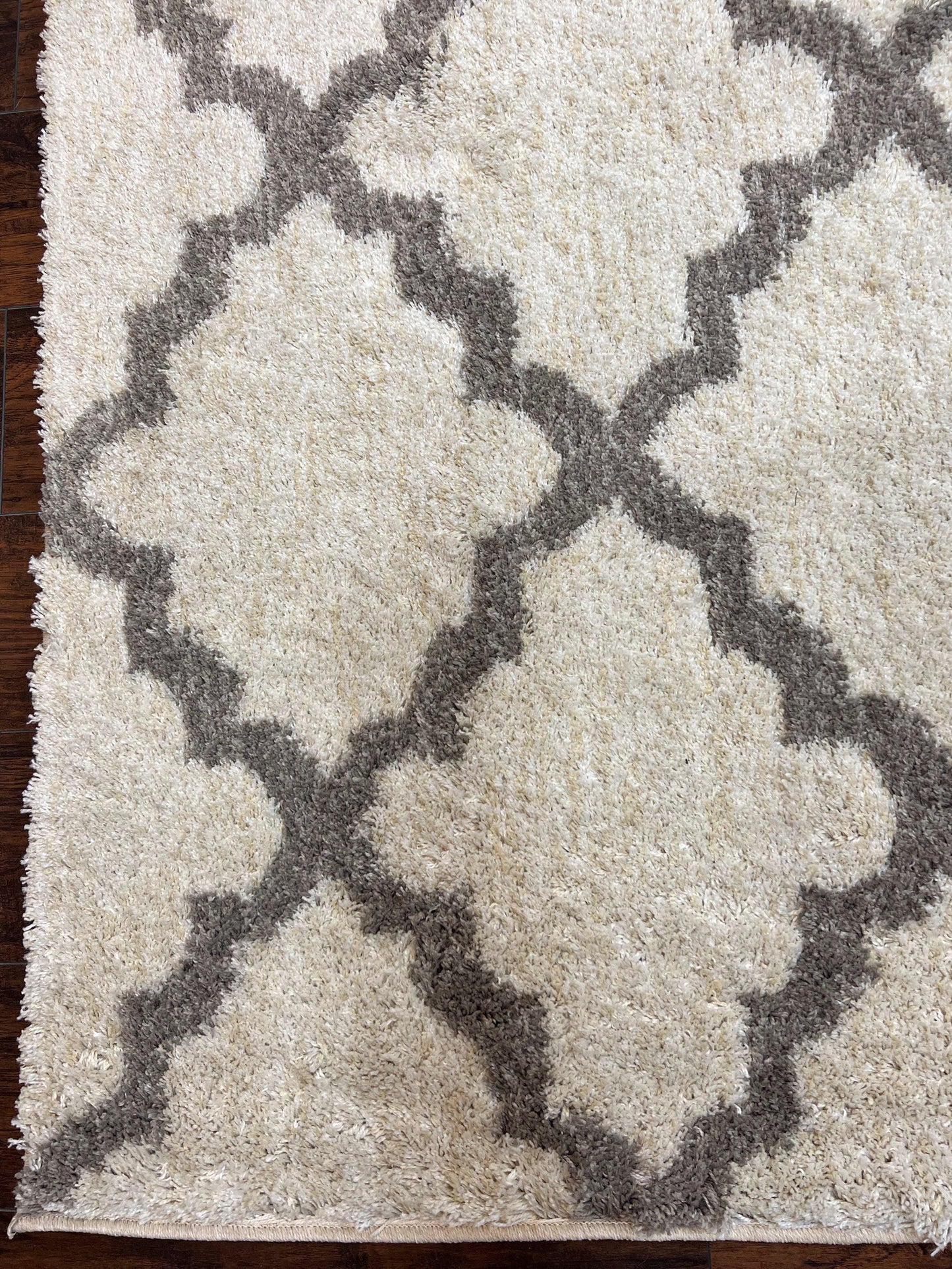 Modern Shag Rug Ivory and Gray Diamond Panel Design Room Sized Area Rug