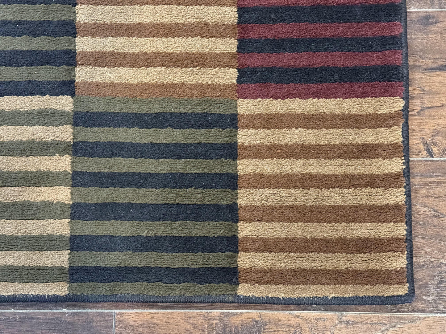 Vintage Power Loomed Rug 3.6 x 5, Brown Beige Black Tan, Box Design