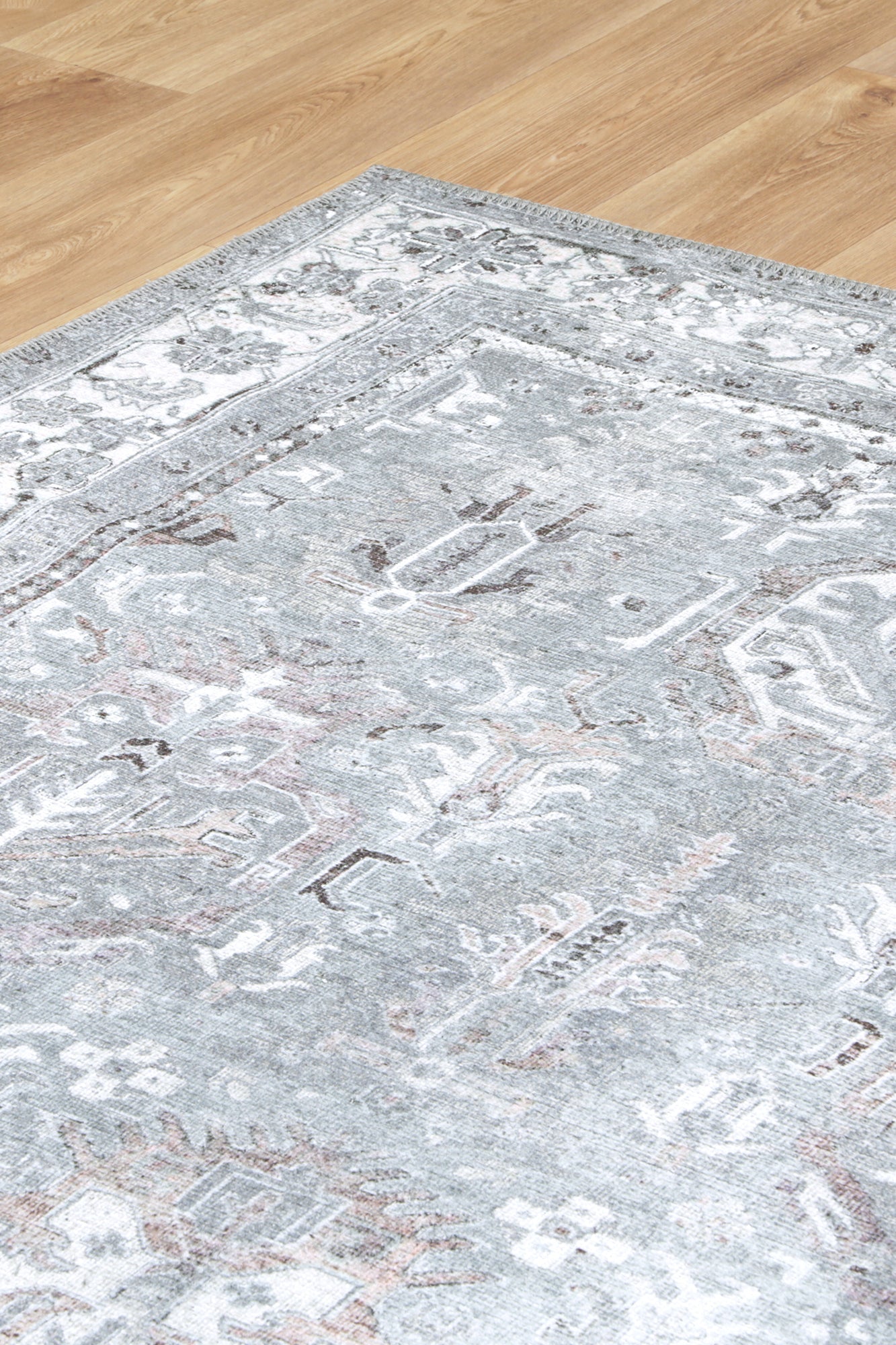 Florence Grey Machine Washable Rug – Timeless Vintage Elegance