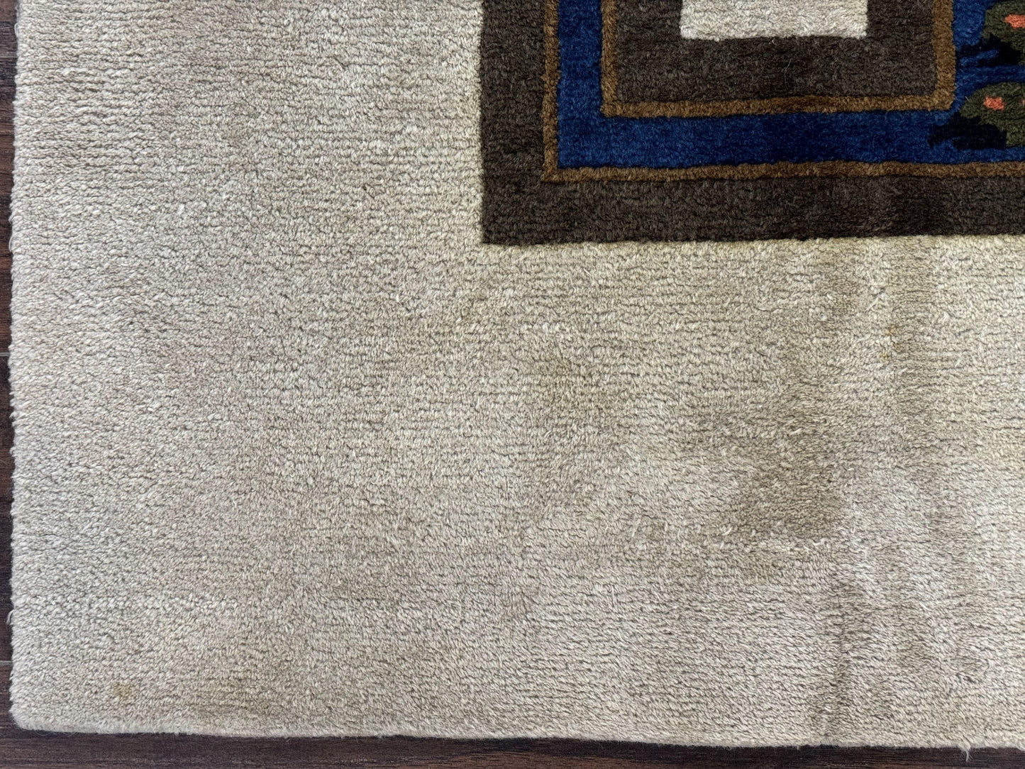 South American Rug 6x7, Unique Native American Design, Ivory, Ecuador Rug, Handmade Wool