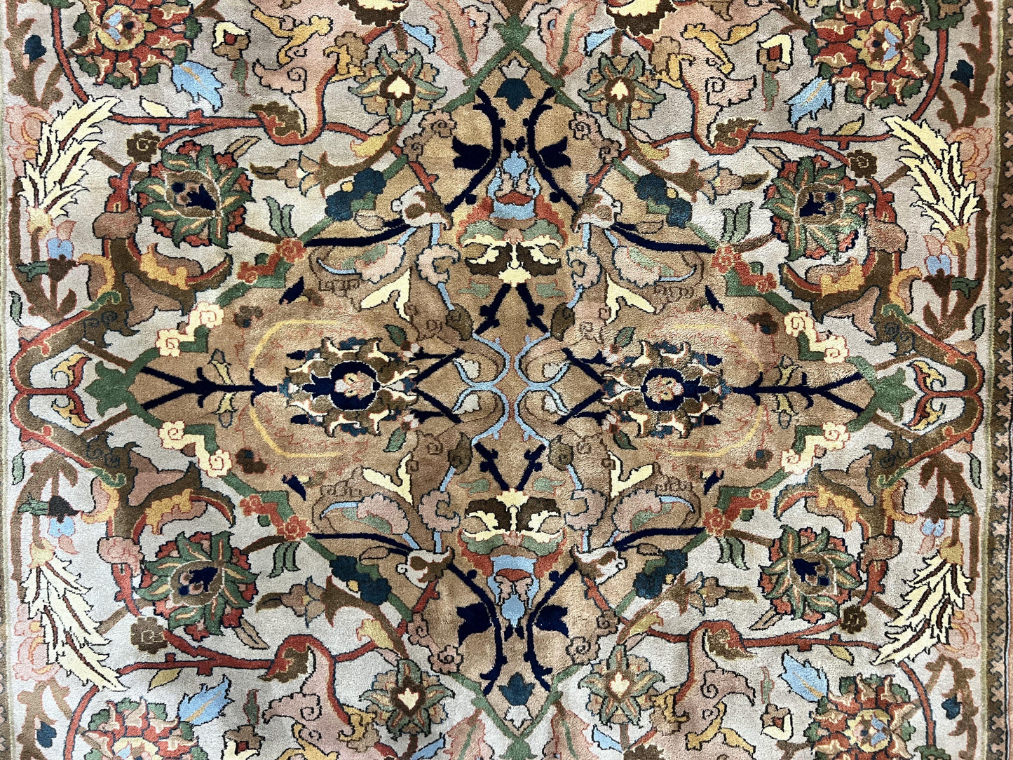 Indian Agra Rug 8x10, Wool Vintage Handmade Carpet, Gray Brown