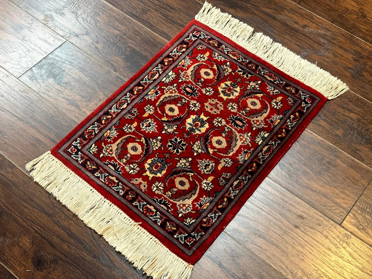 Persian Handmade Wool Rug Small Pak Red Traditional Area Rug