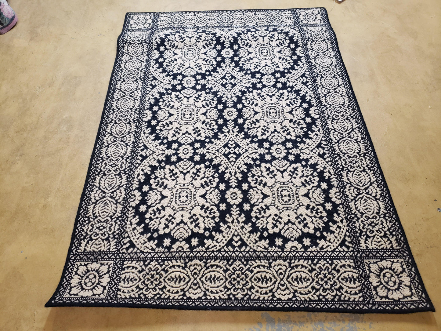 Power-Loomed Rug 4x6 Navy Ivory Oriental Carpet Wool Acrylic Blend