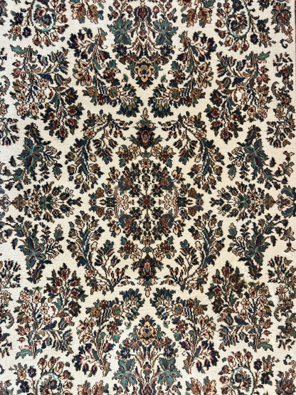 Karastan Rug Ivory Sarouk 5.9 x 9 Wool Vintage Original 700 Series