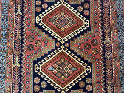 5x7 Persian Tribal Design Rug, Wool, Geometric Medallions, Vintage, Power Loomed