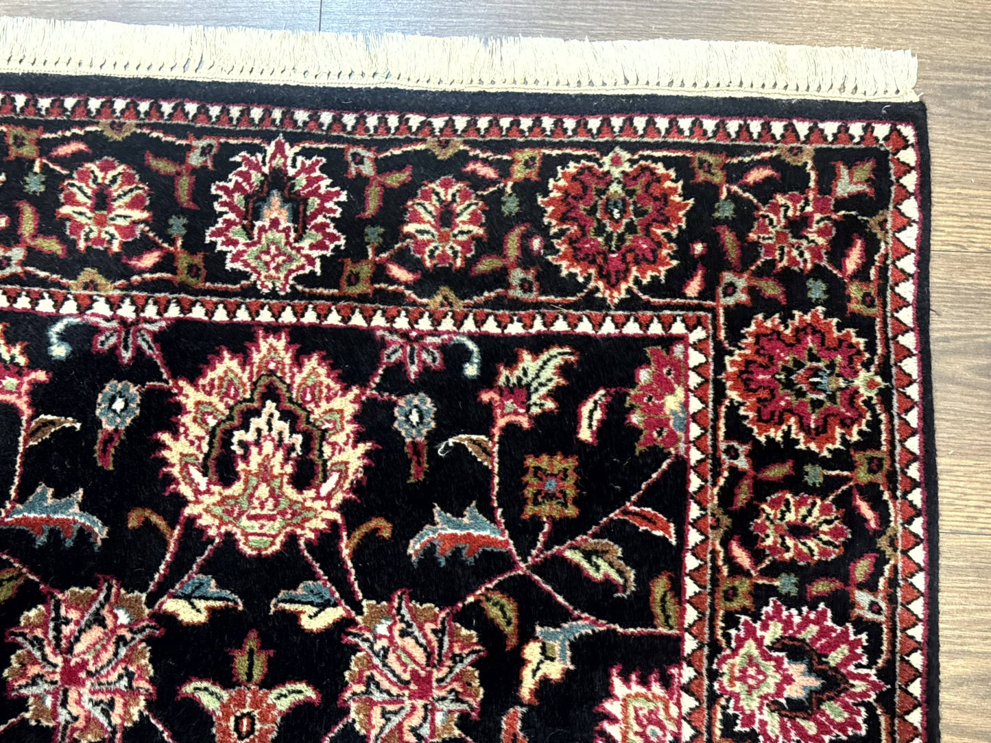 Indo Persian Sarouk Rug 3x5, Black Traditional Oriental Carpet