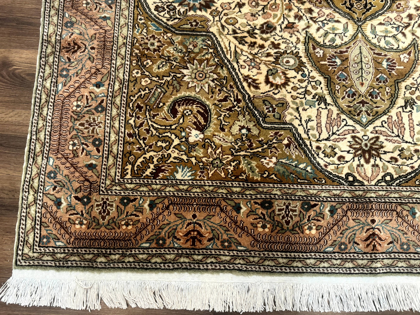 Turkish Sivas Rug 6x9 Floral Medallion Vintage Handmade Wool Carpet