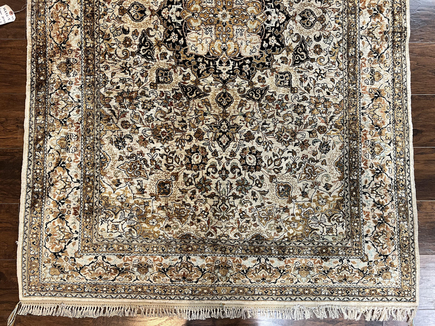 Persian Qum Silk Rug, Floral Medallion, Very Fine 60 Raj 475 KPSI, Handmade Hand Knotted Oriental Carpet, Silk on Silk