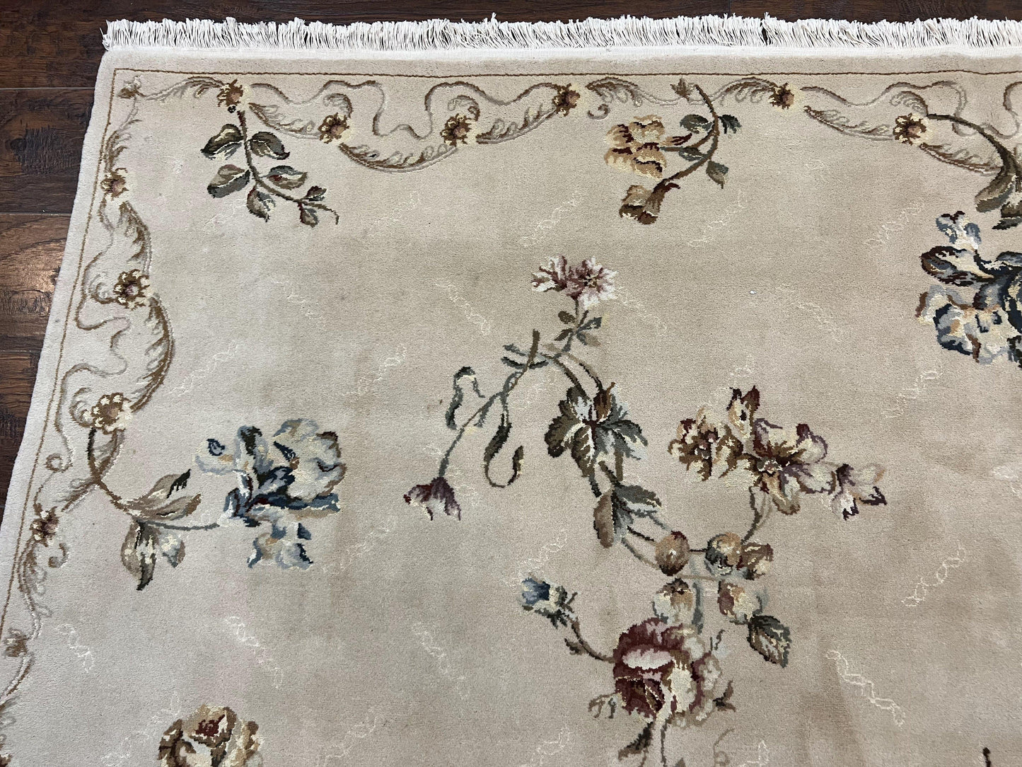 Handmade Chinese Aubusson Wool and Silk Rug 8x10 Vintage Beige Floral European Design