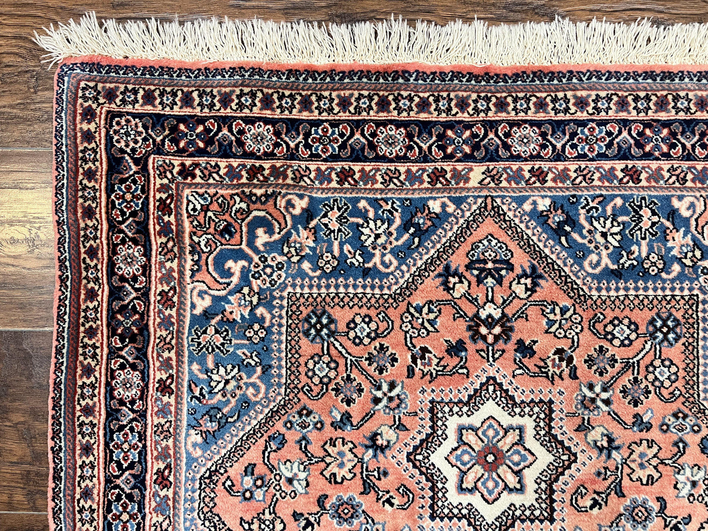 Persian Shiraz Rug 3x5 Hand Knotted Wool Vintage Carpet Geometric Tribal Design