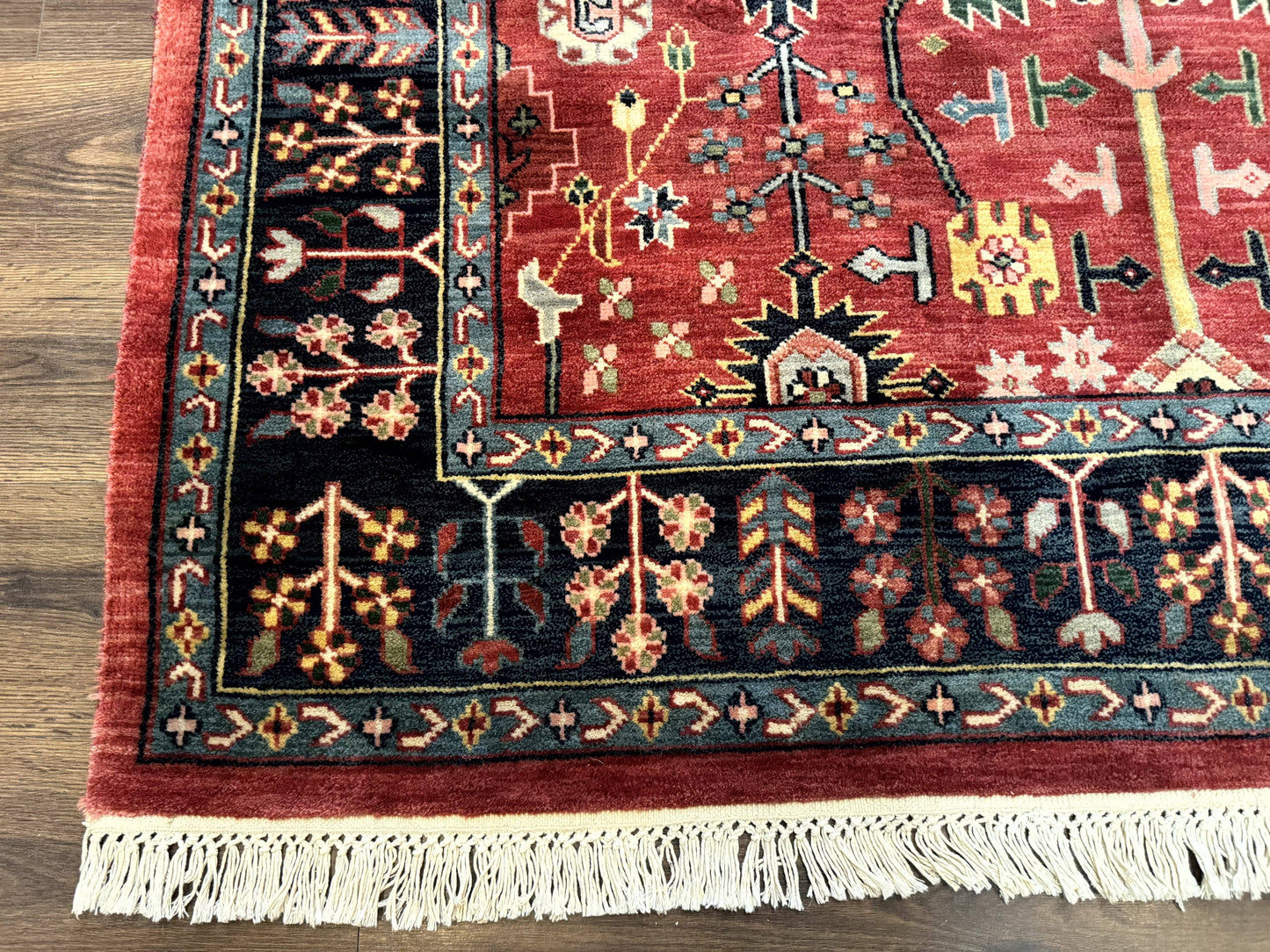 Indo Persian Heriz Serapi Rug 6x8 Handmade Wool Allover Pattern In Rust Red And Navy Blue