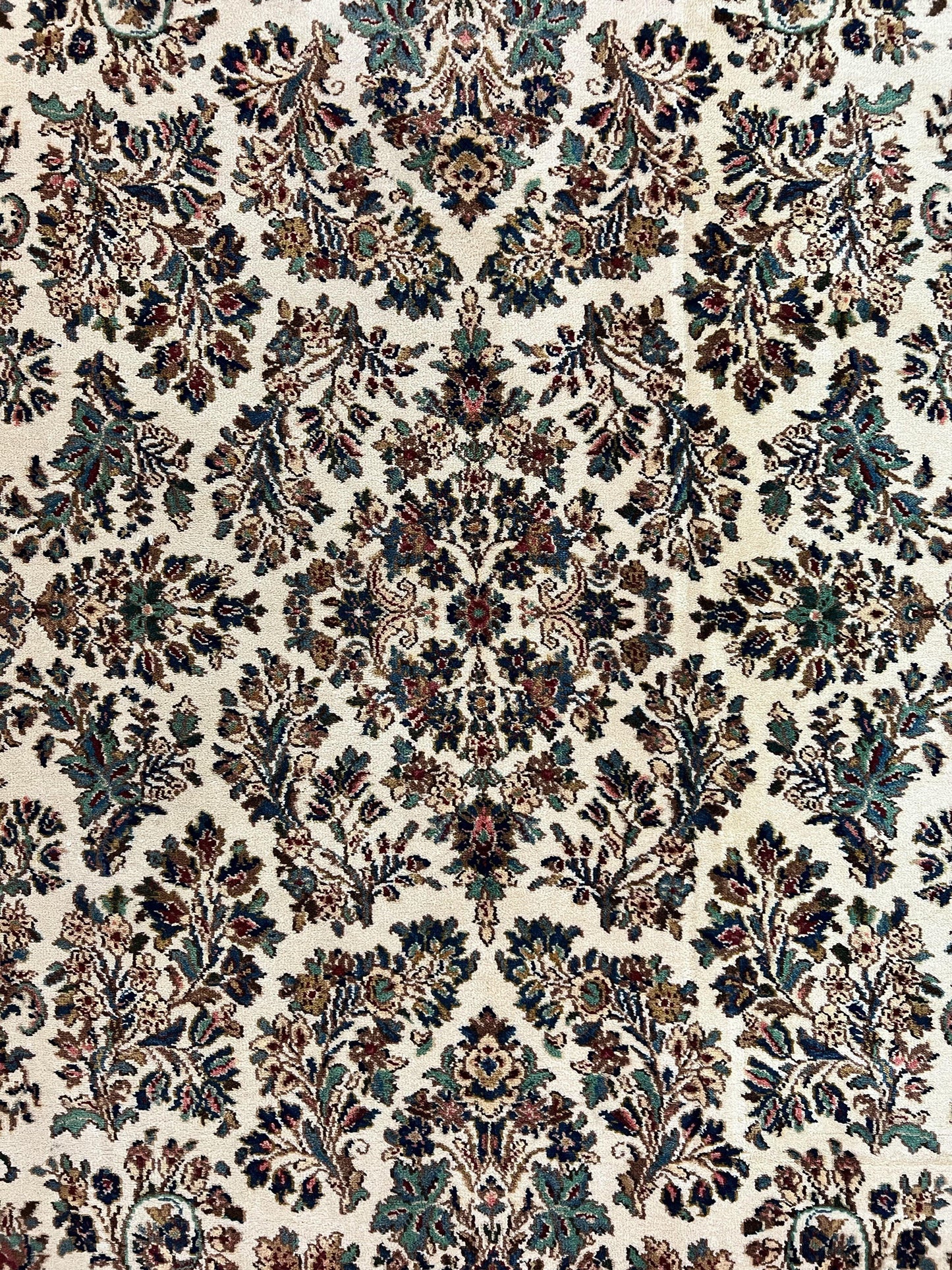 Karastan Rug 5.9 x 9 Ivory Sarouk #760, Vintage Wool Original Collection 700 Series, Discontinued