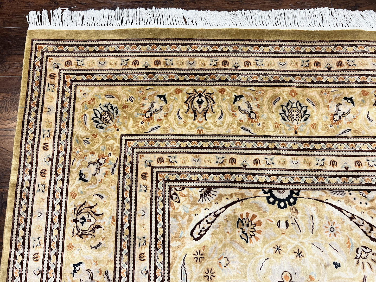 Persian Rug Hand Knotted Wool 8x10 Vintage Safavieh Gold Tan