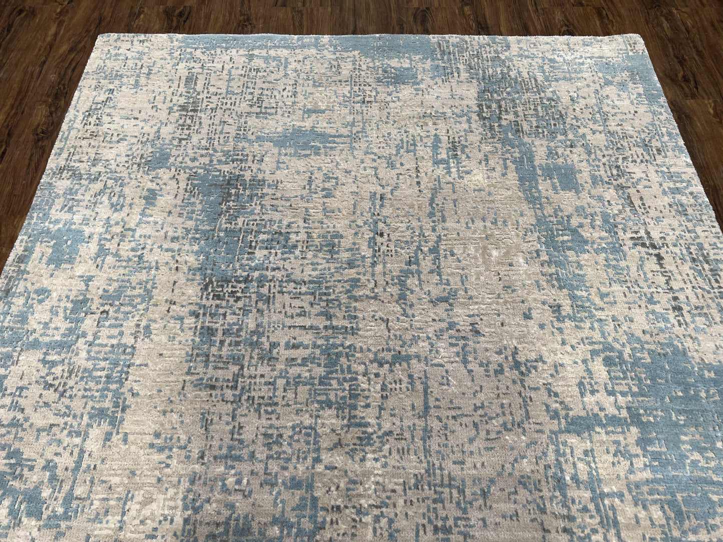 Modern Tibetan Rug 5x8 Ft Light Blue and Gray Wool Handmade Nepal Rug with Raised Pattern