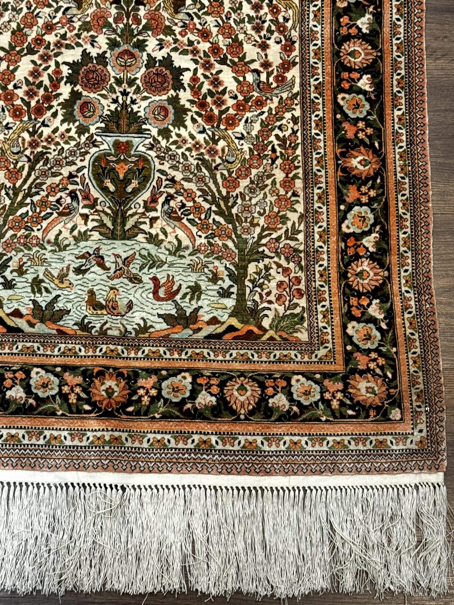 Handmade Silk Rug 2.6 By 4 Tree Of Life Vase Bird Pictorial Very Fine 630 KPSI
