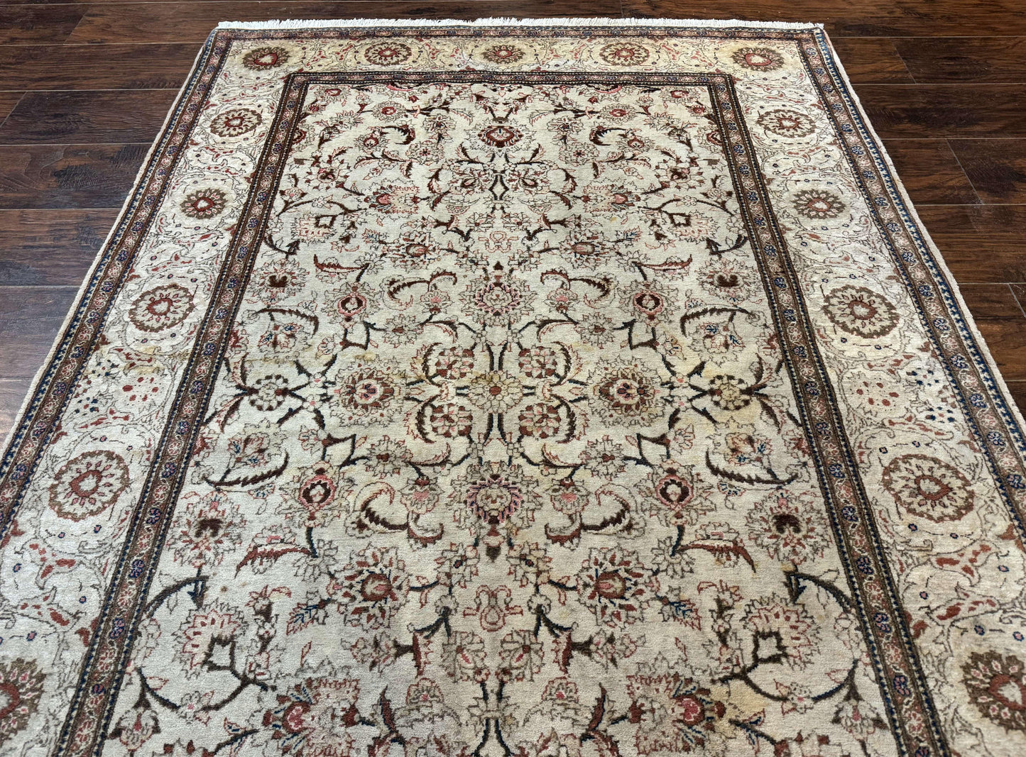 Persian Kashan Rug 5x7, Beige, Fine 250 KPSI