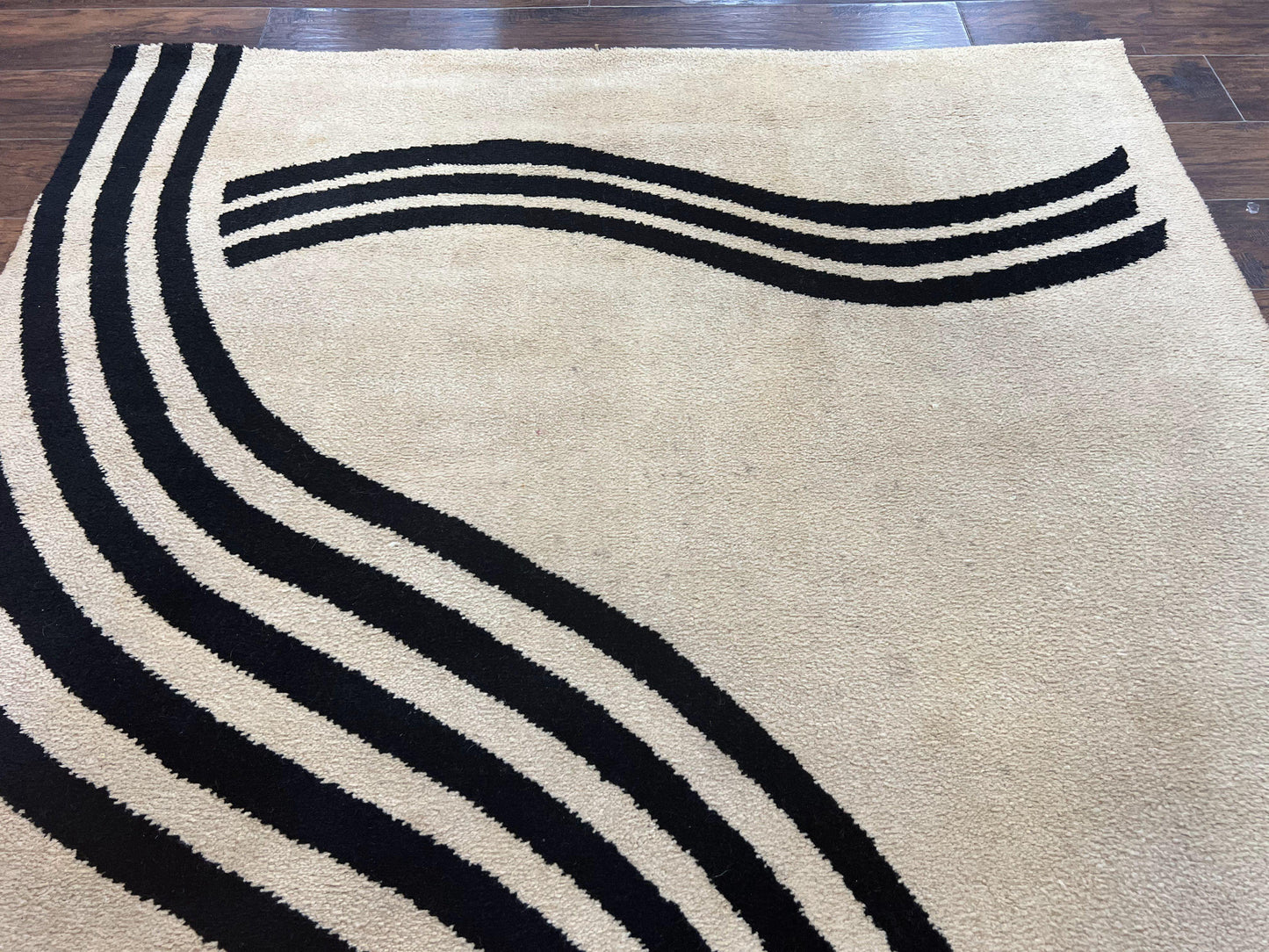 Modern Rug 6x9 Cream and Black Abstract Pattern Wool Area Rug