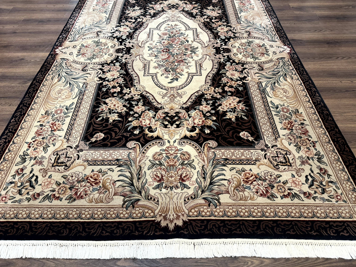 Aubusson Rug 6x9 European Design Hand Knotted Wool Fine 170 KPSI Elegant Carpet