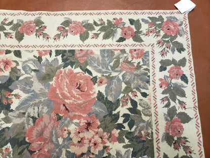 Needlepoint Rug 5 Foot 4 Inch By 8 Foot 3 Inch Wool Flat Weave Floral Ivory Pink Flowers Green Leaves