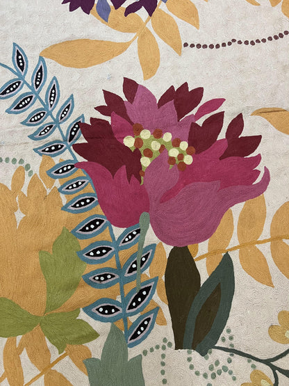 Indian Chain Stitched Rug 4x6, Hand Stitched Indian Embroidery Carpet, Large Floral Design, Contemporary, Cream and Colorful Flowers, Wool