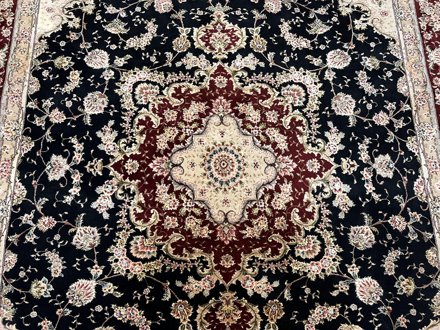 Pak Persian Rug 8.8 x 10.6, Floral Medallion, Wool and Silk Hand Knotted Fine Oriental Carpet, Elegant Rug, Black Gray Burgundy, Room Sized