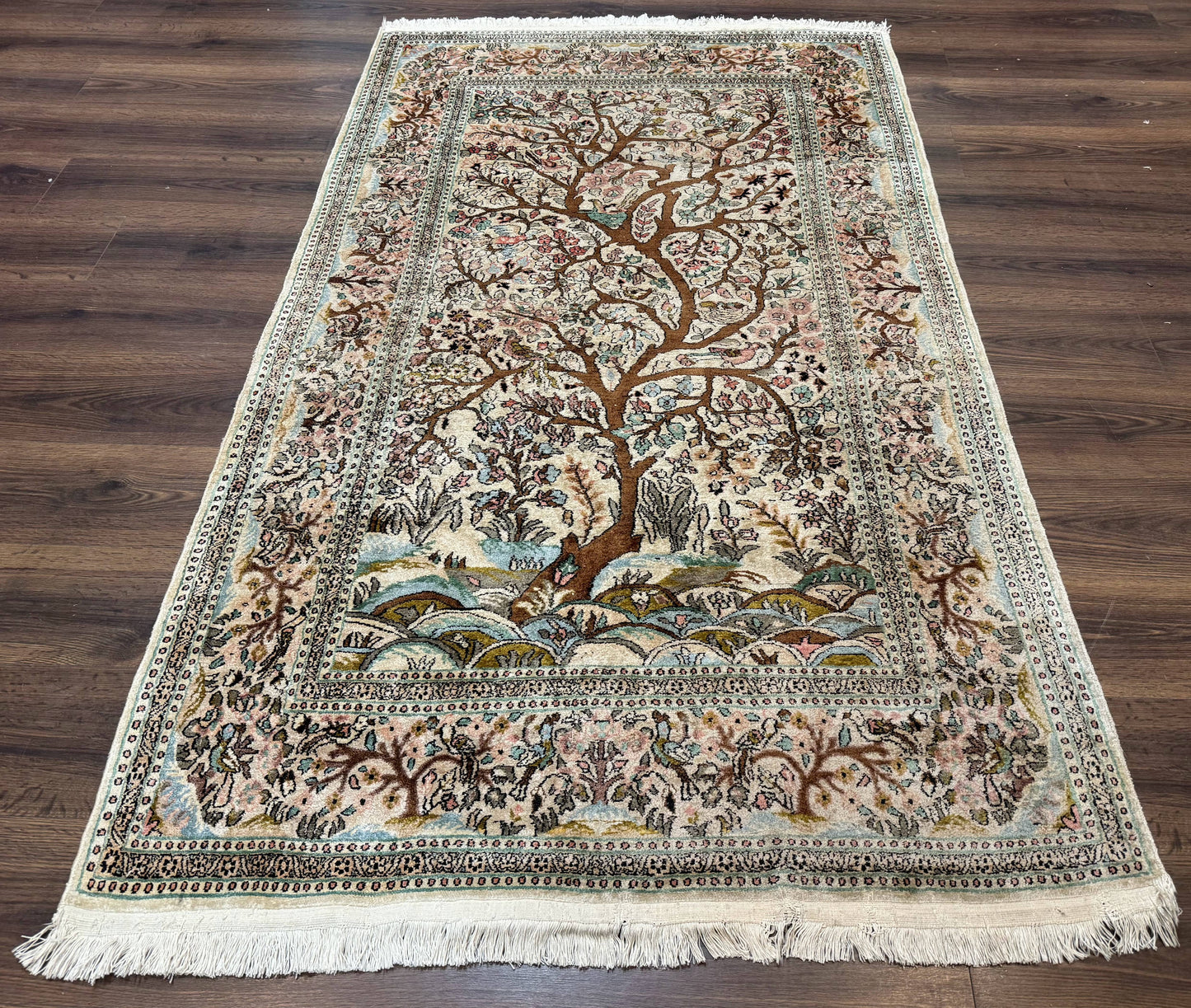 Indian Kashmiri Silk Rug 4x7, Tree of Life Design, Very Fine 380 KPSI, Birds